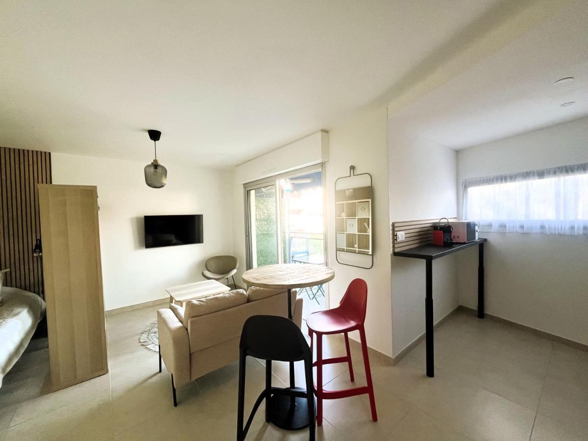 Casa Jona Lägenhet Cagnes-sur-Mer Exteriör bild